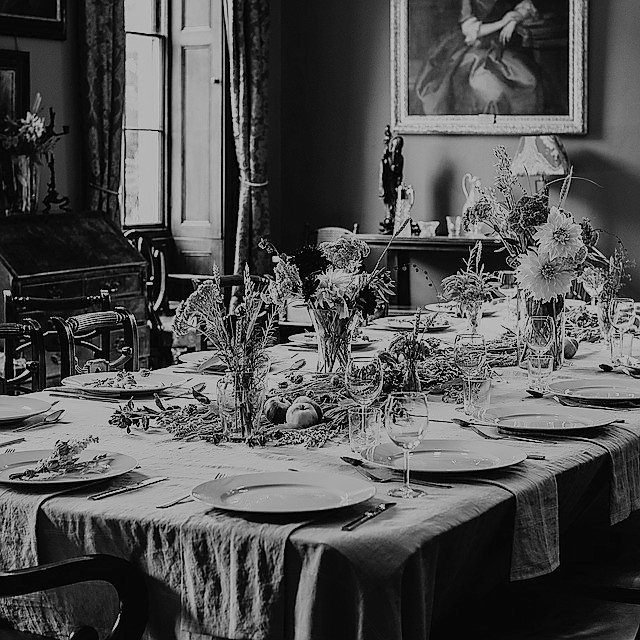 Manor house banquet table